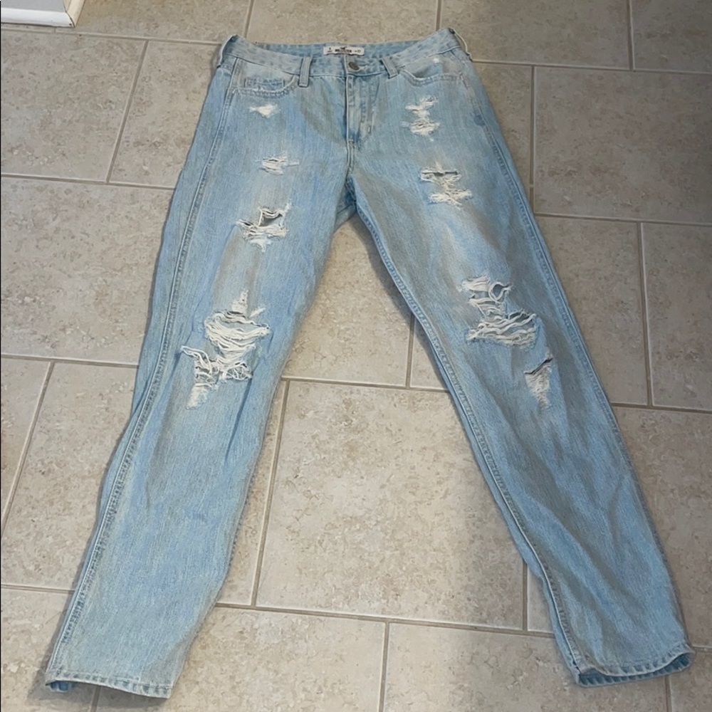 Hollister- high waisted ripped mom jeans